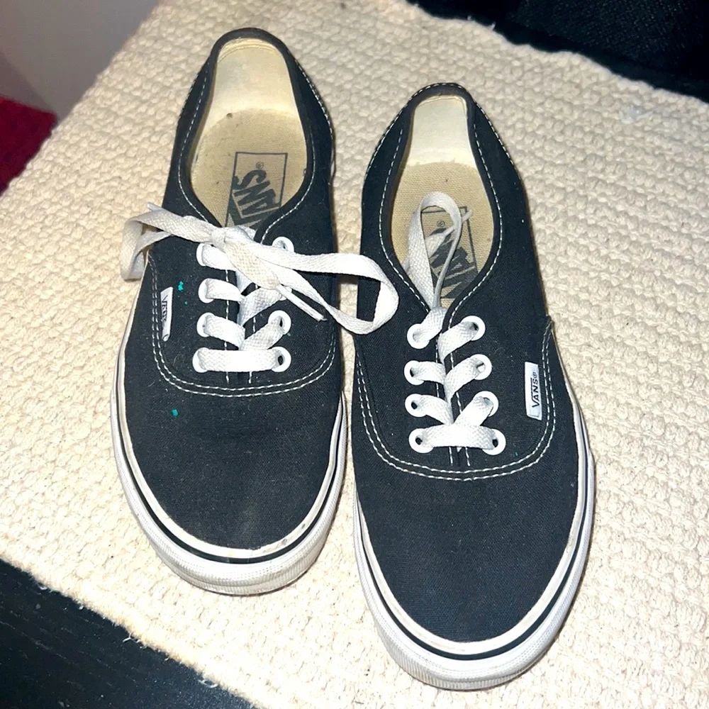 Authentic Van’s - Picture 1 of 4